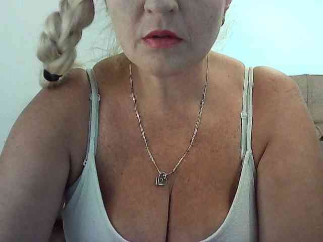 Multiply-orgazm webcam
