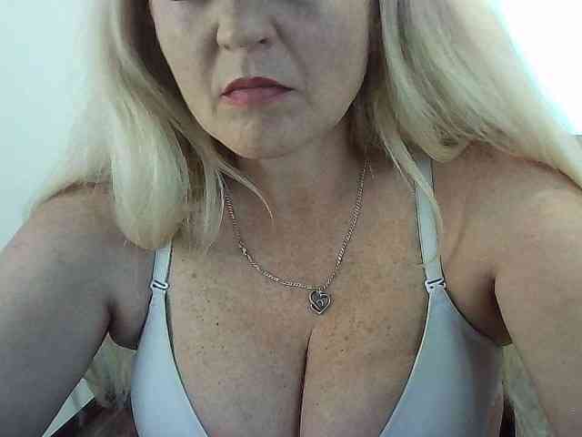 Multiply-orgazm webcam
