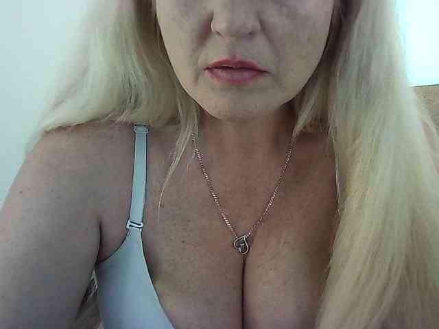 Multiply-orgazm webcam