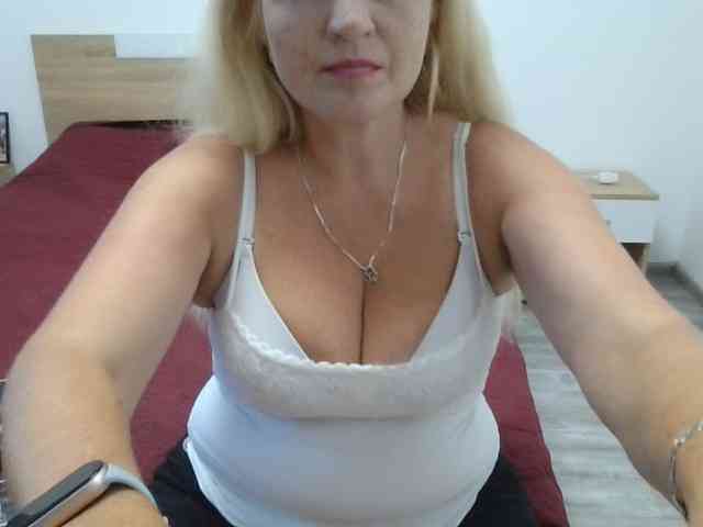 Multiply-orgazm webcam
