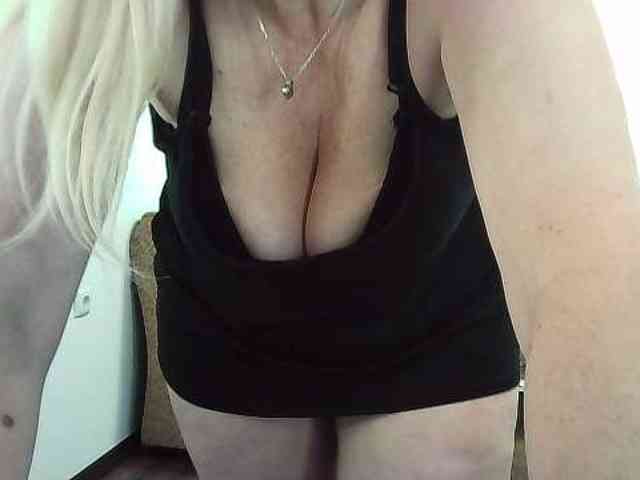 Multiply-orgazm webcam