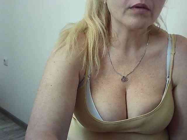 Multiply-orgazm webcam