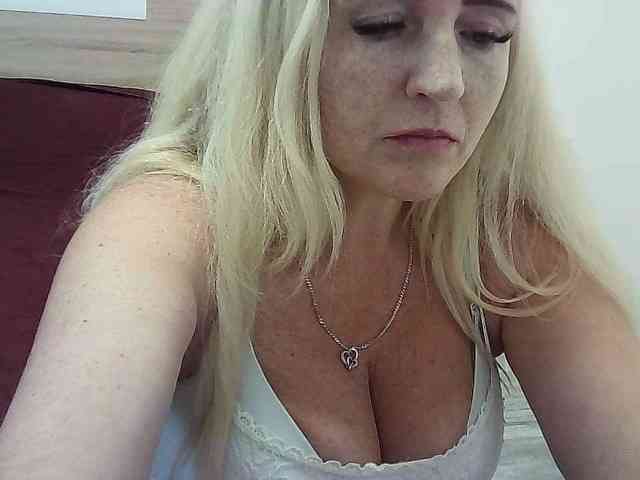 Multiply-orgazm webcam