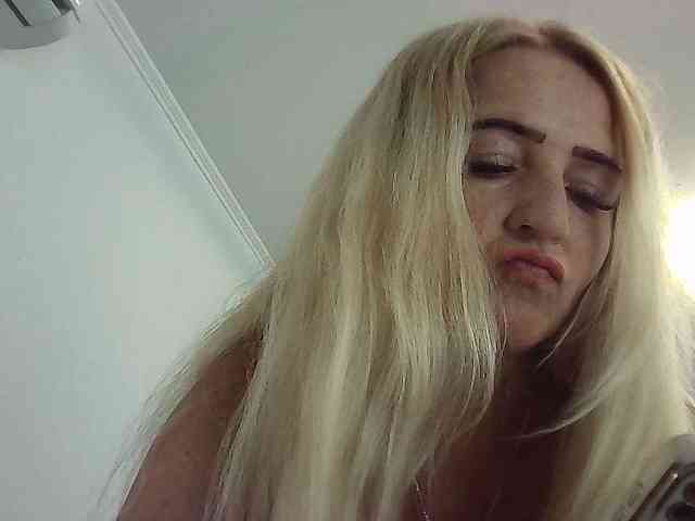 Multiply-orgazm webcam