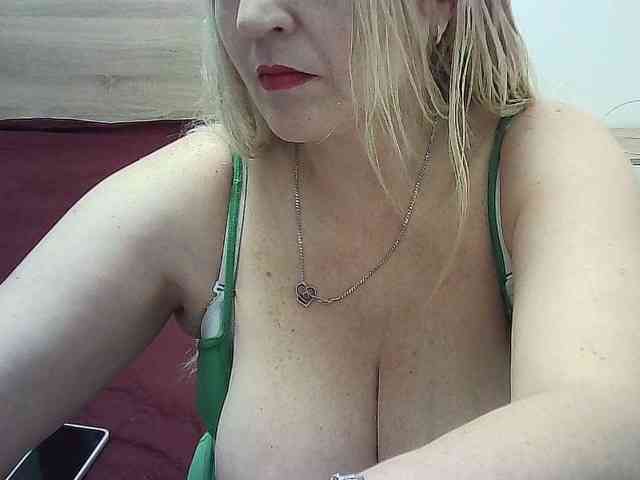 Multiply-orgazm webcam