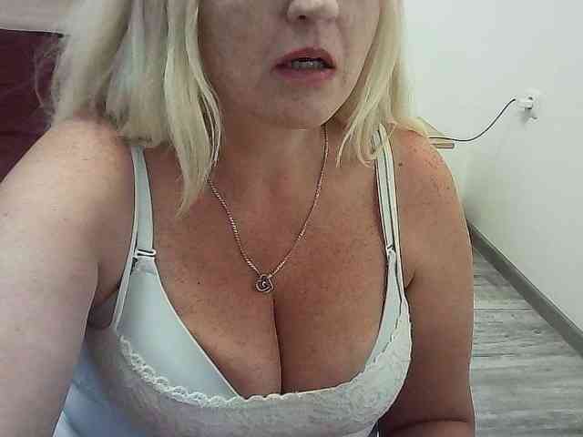 Multiply-orgazm webcam