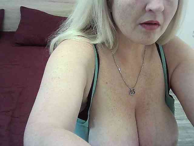 Multiply-orgazm webcam