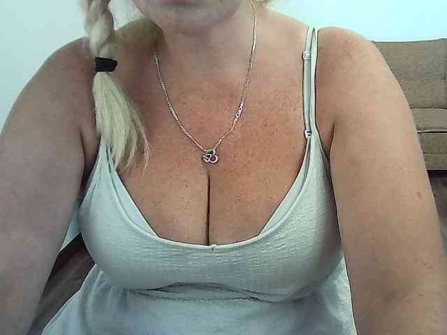 Multiply-orgazm webcam