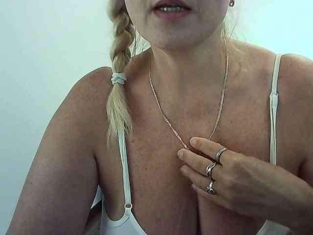 Multiply-orgazm webcam