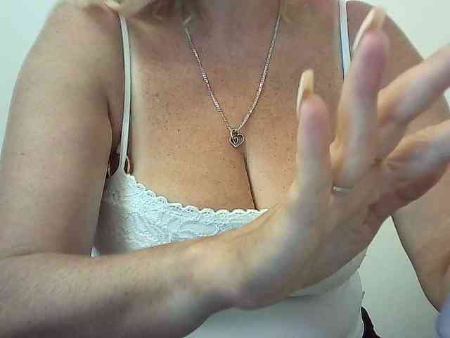 Multiply-orgazm webcam