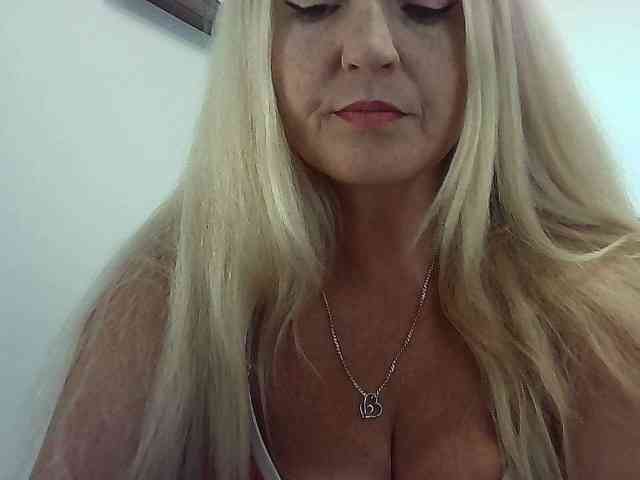 Multiply-orgazm webcam