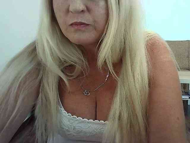 Multiply-orgazm webcam