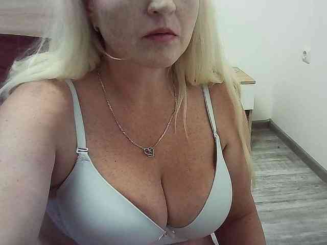 Multiply-orgazm webcam