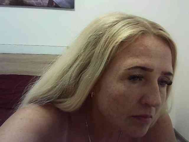 Multiply-orgazm webcam