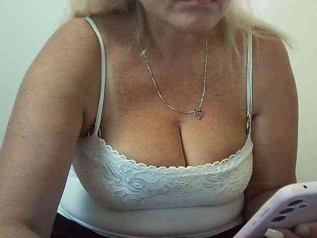 Multiply-orgazm webcam