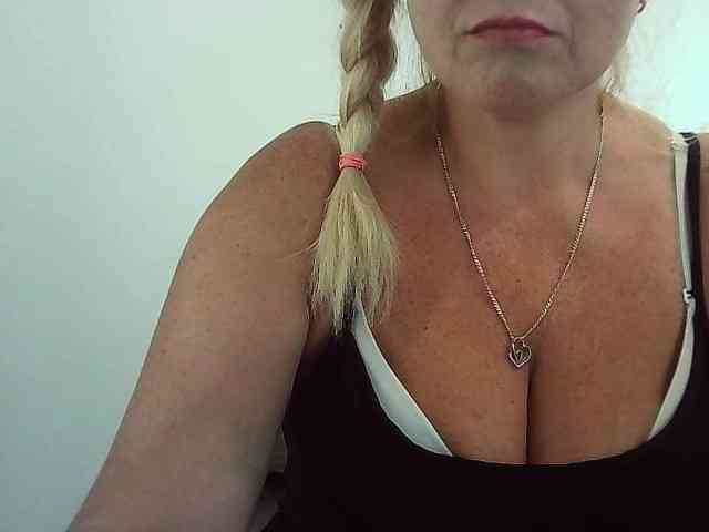 Multiply-orgazm webcam