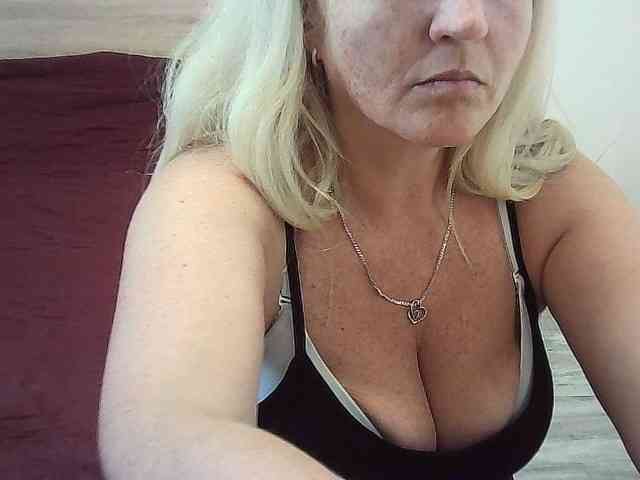 Multiply-orgazm webcam