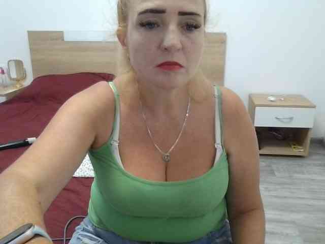 Multiply-orgazm webcam