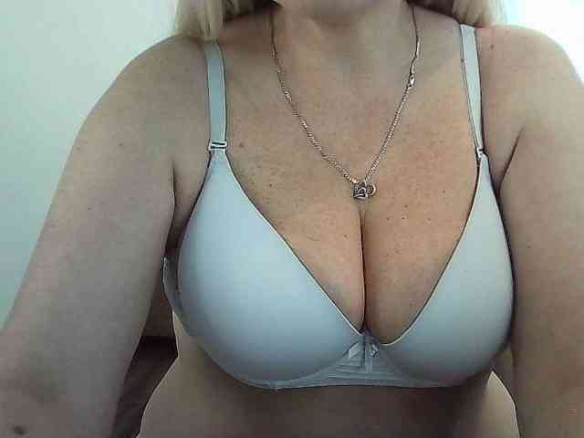 Multiply-orgazm webcam