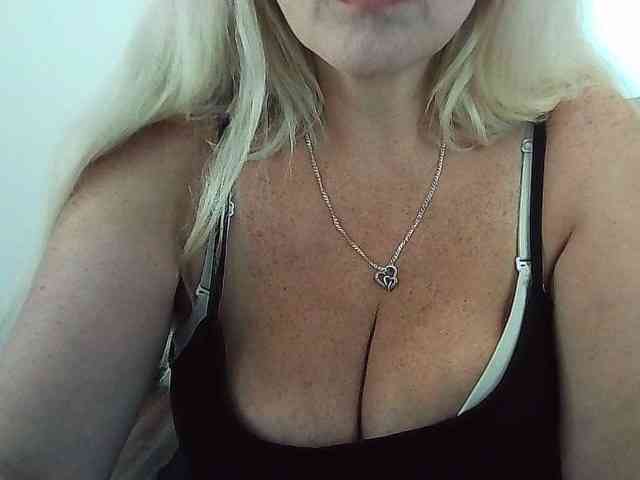 Multiply-orgazm webcam