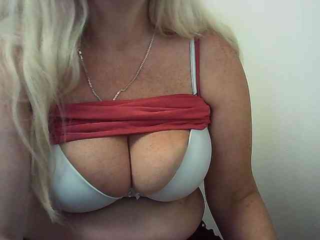 Multiply-orgazm webcam