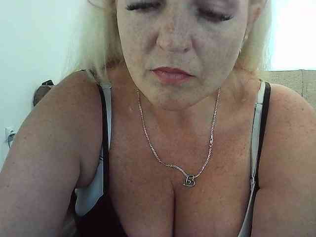Multiply-orgazm webcam