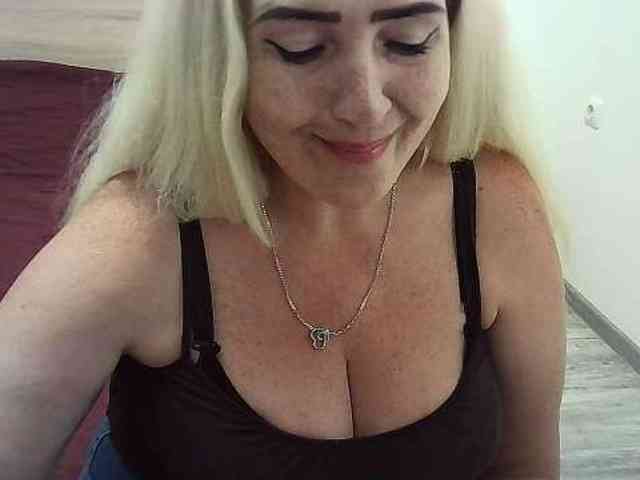 Multiply-orgazm webcam