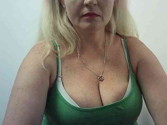 Multiply-orgazm webcam