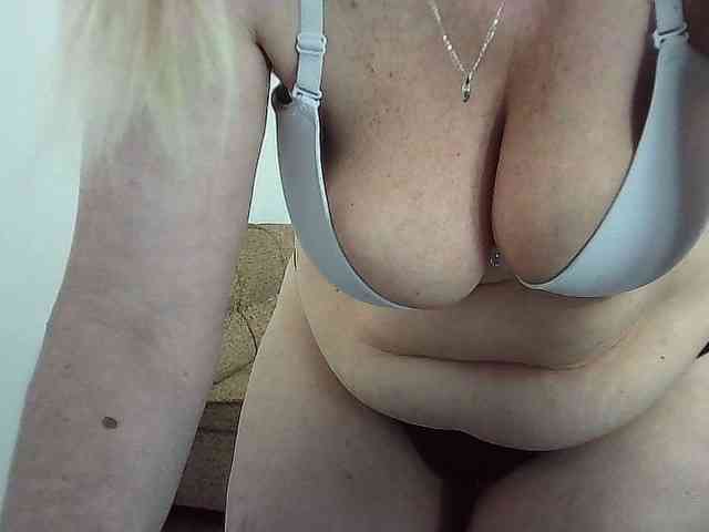 Multiply-orgazm webcam