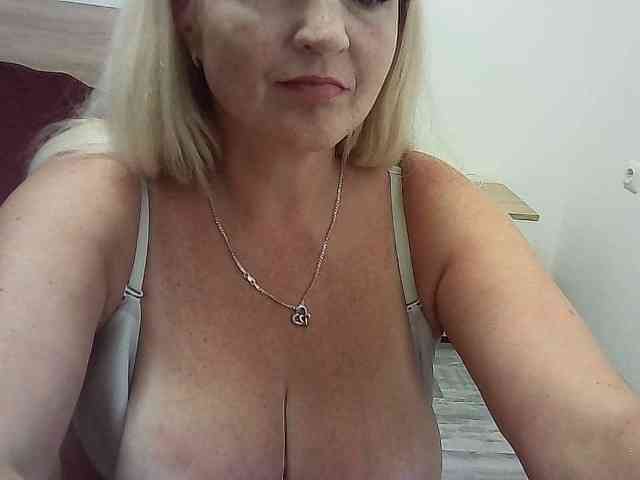 Multiply-orgazm webcam
