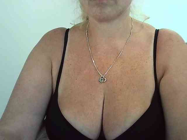 Multiply-orgazm webcam