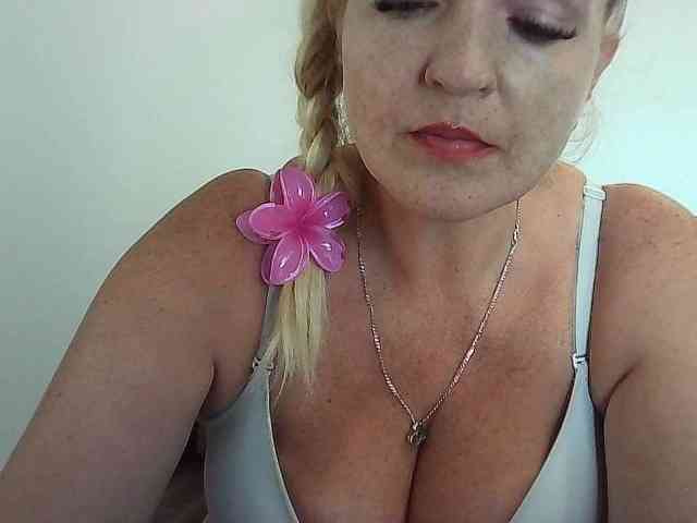 Multiply-orgazm webcam