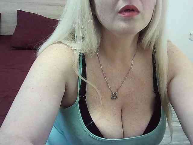 Multiply-orgazm webcam