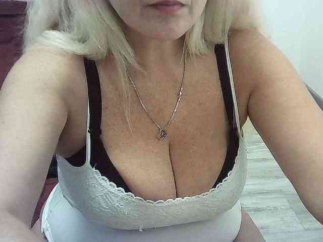 Multiply-orgazm webcam