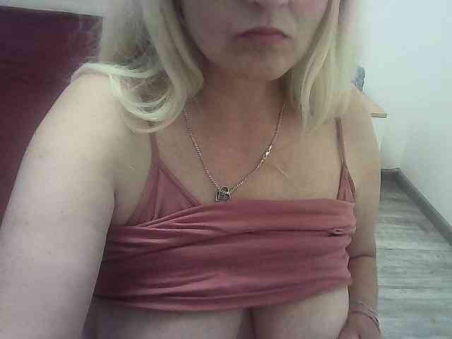 Multiply-orgazm webcam