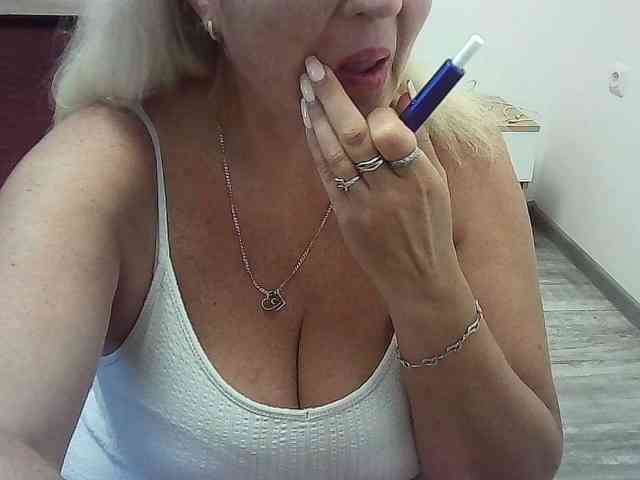 Multiply-orgazm webcam