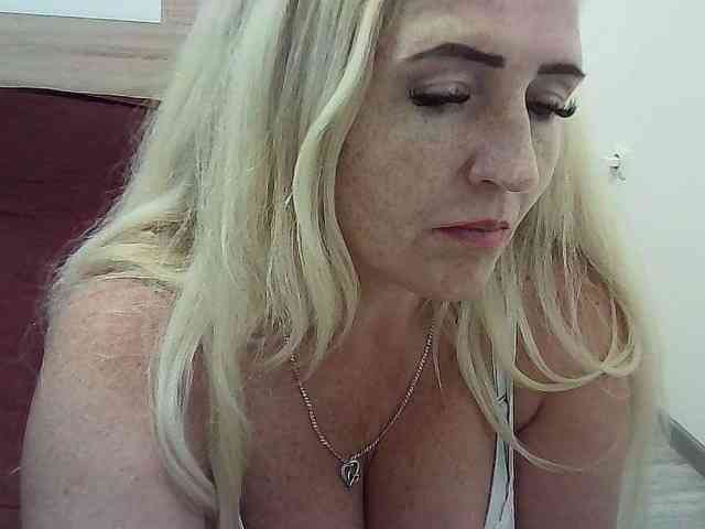 Multiply-orgazm webcam