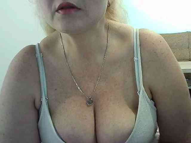Multiply-orgazm webcam