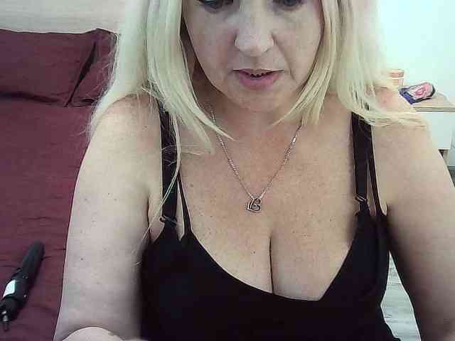 Multiply-orgazm webcam