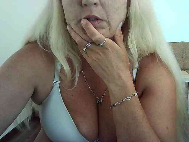 Multiply-orgazm webcam