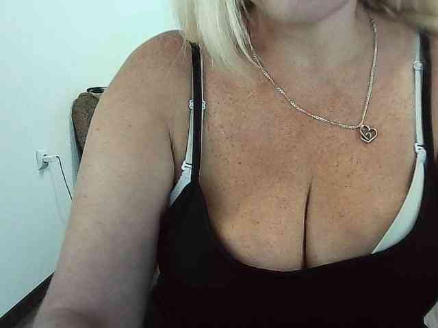 Multiply-orgazm webcam
