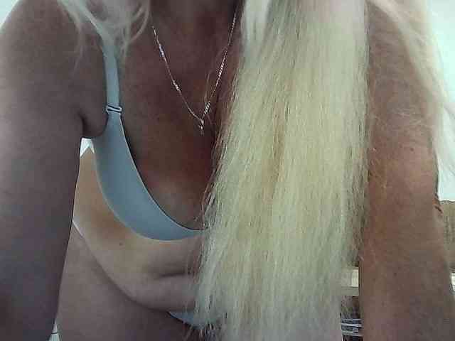Multiply-orgazm webcam