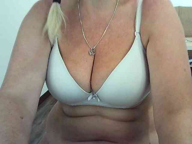 Multiply-orgazm webcam