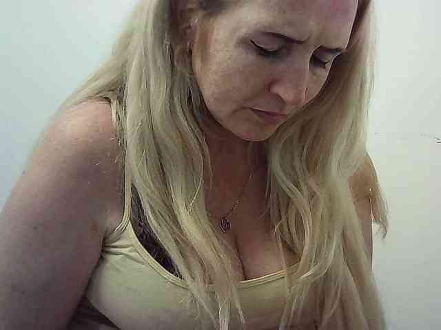 Multiply-orgazm webcam