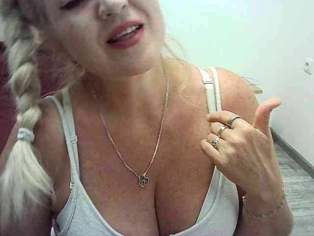 Multiply-orgazm webcam
