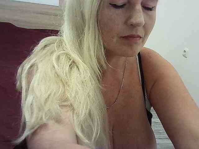 Multiply-orgazm webcam
