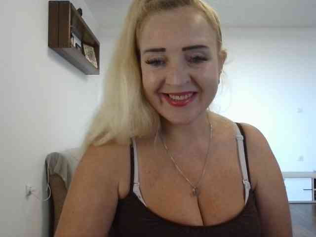 Multiply-orgazm webcam