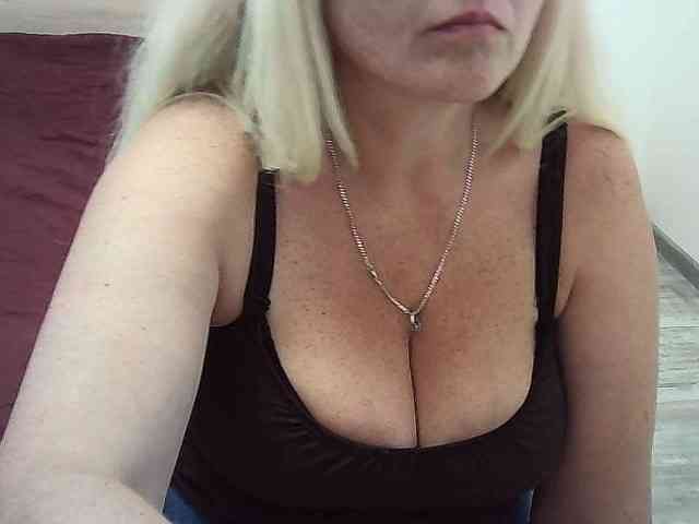 Multiply-orgazm webcam