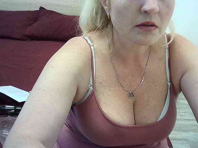 Multiply-orgazm webcam