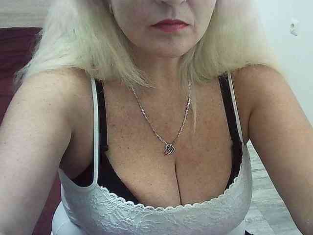 Multiply-orgazm webcam
